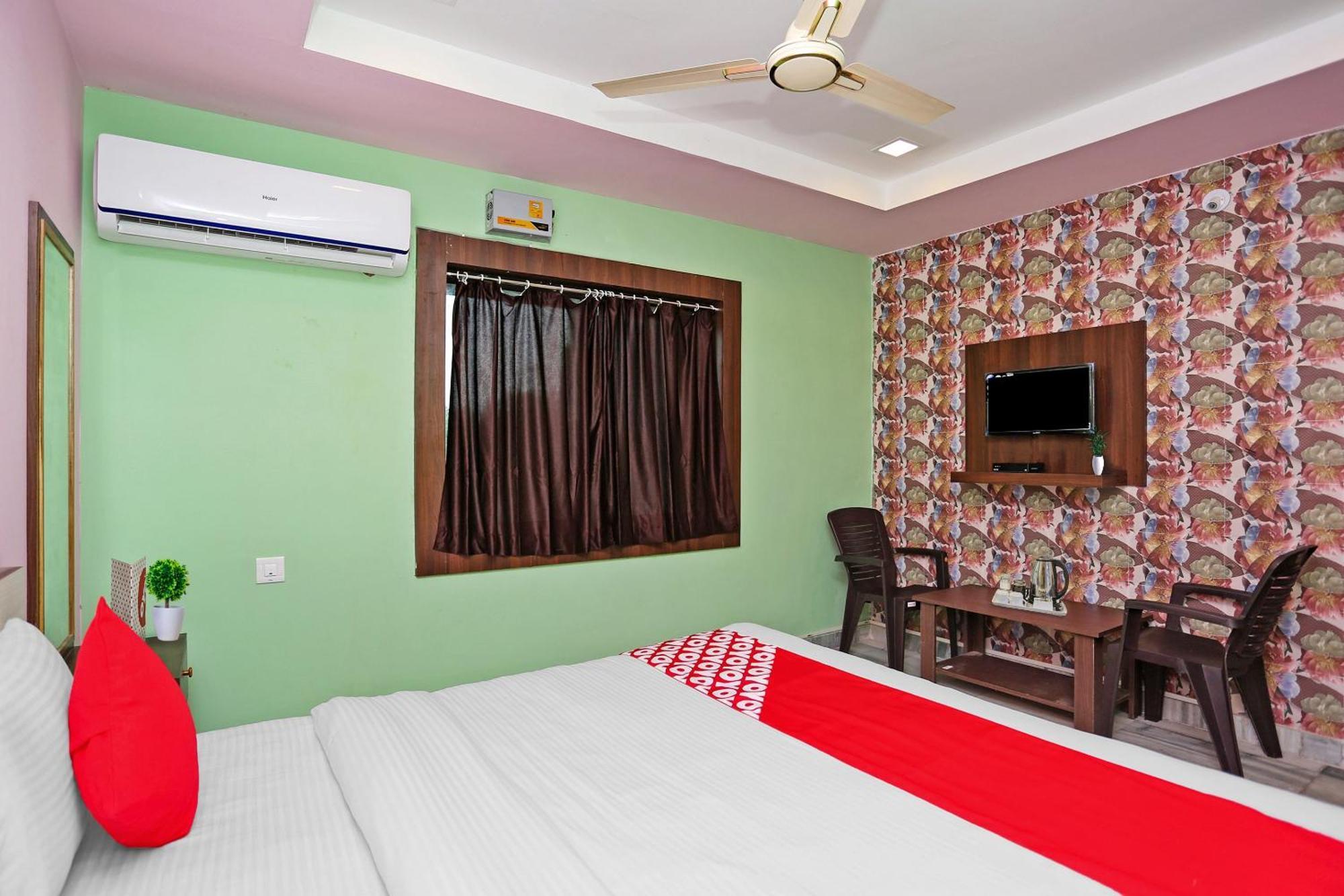 Khandagiri Super Collection O Aryan Hotel מראה חיצוני תמונה